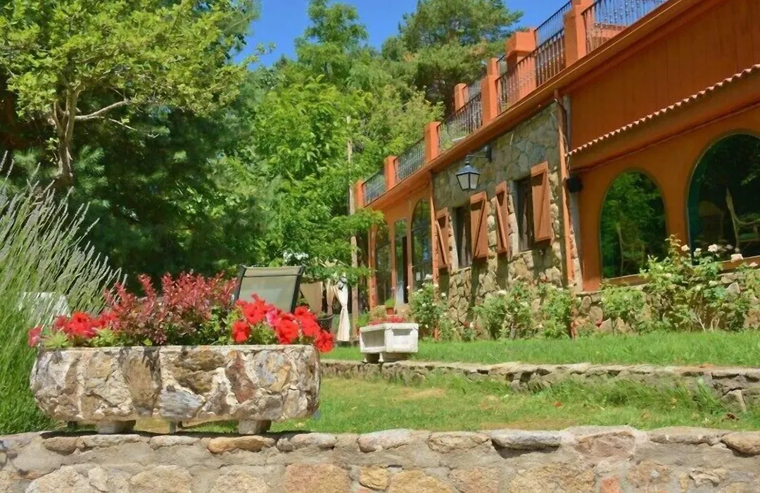 Hospedium Hostal Almanzor-1